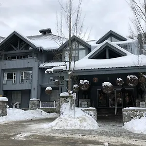 Glacier 4* Whistler